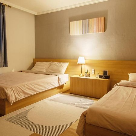 Ellui Hotel Jeju Luaran gambar