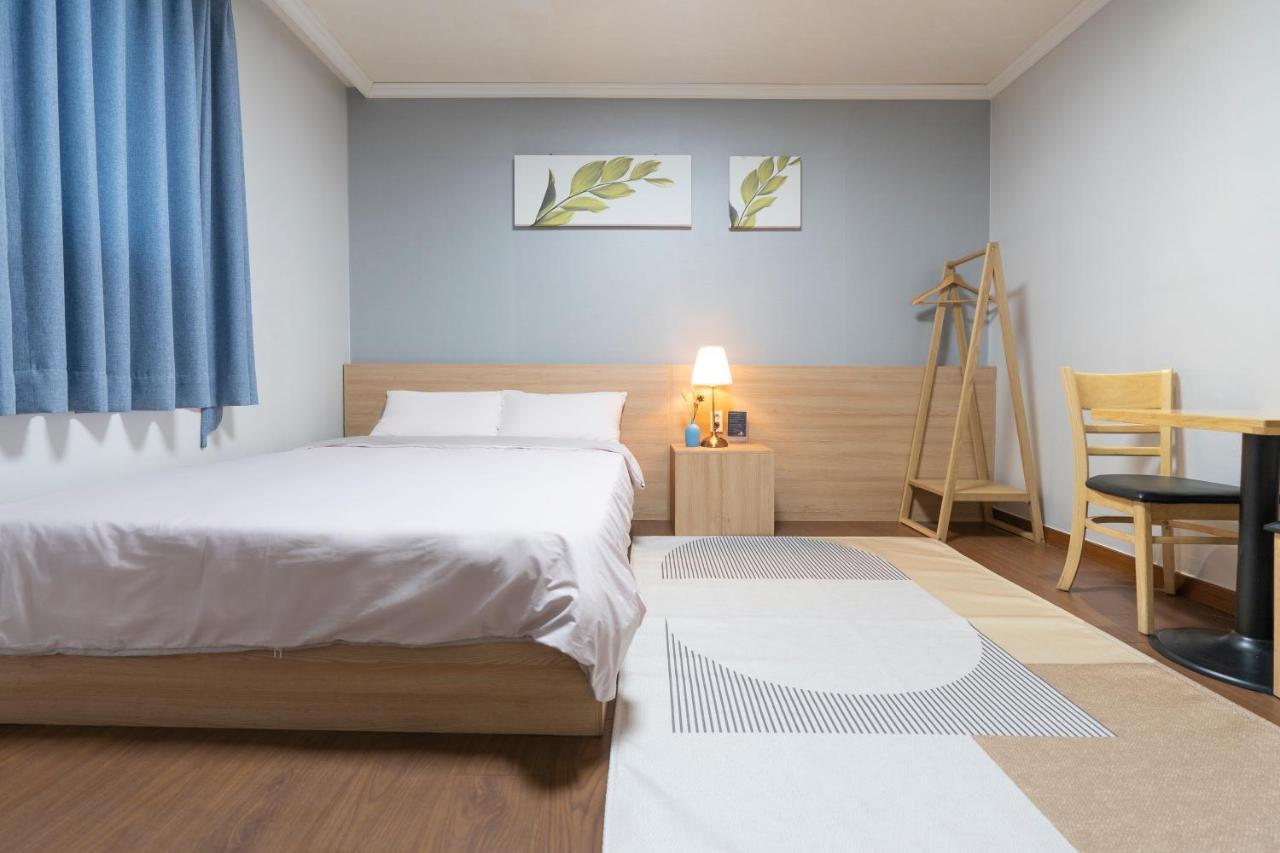 Ellui Hotel Jeju Luaran gambar